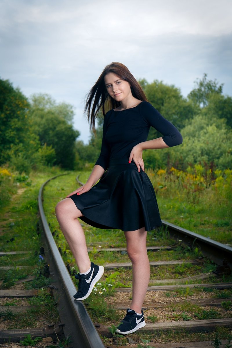 Яна, 25